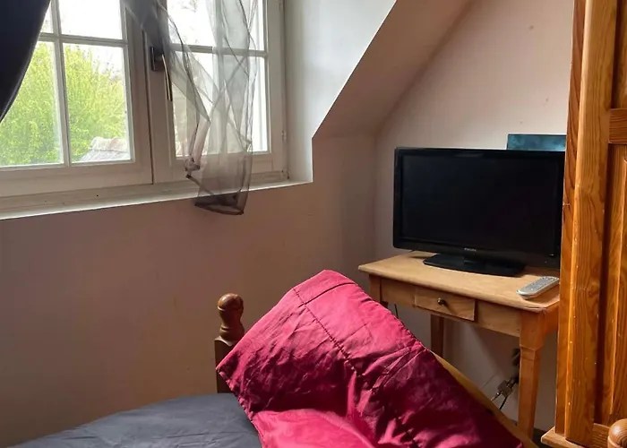 Séjour chez l'habitant Prés De L'aeroport *